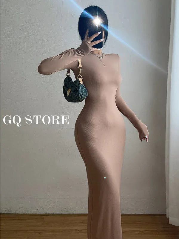 Simple Round-Neck Slim Maxi Dress