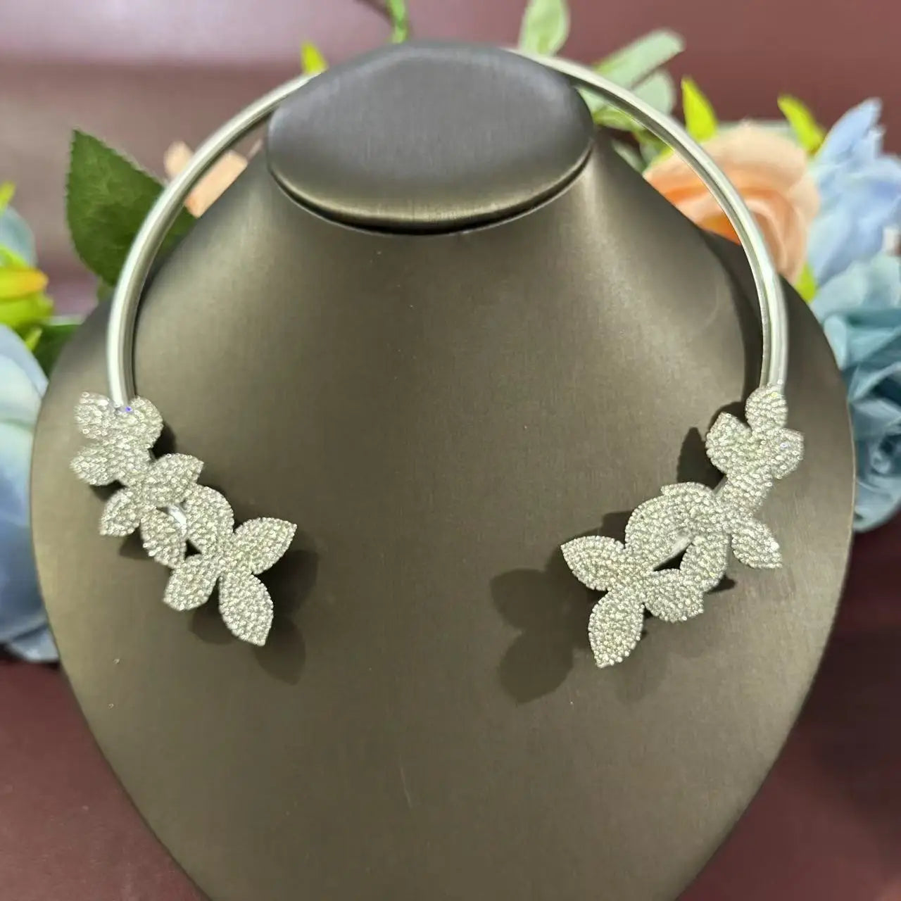 M&T Wear - Minimalist Rhinestone Collar Necklace for Women