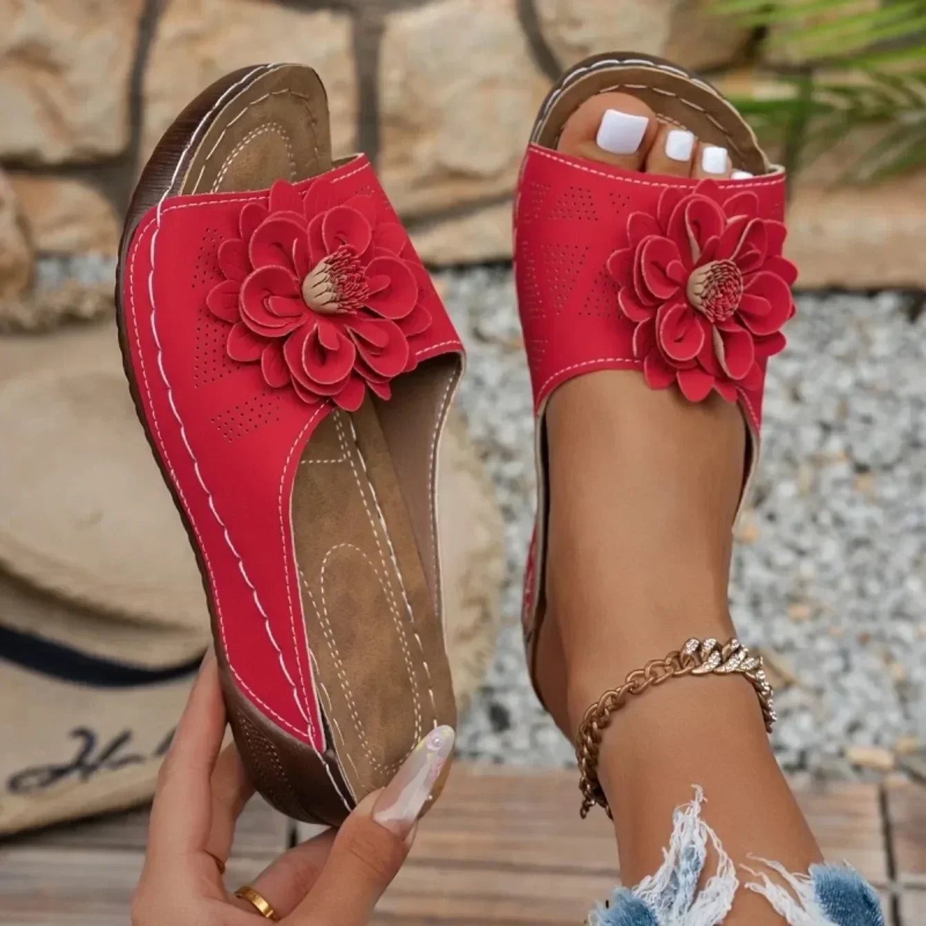 M&T Wear - Women's Elegant Low Platform Summer Slides