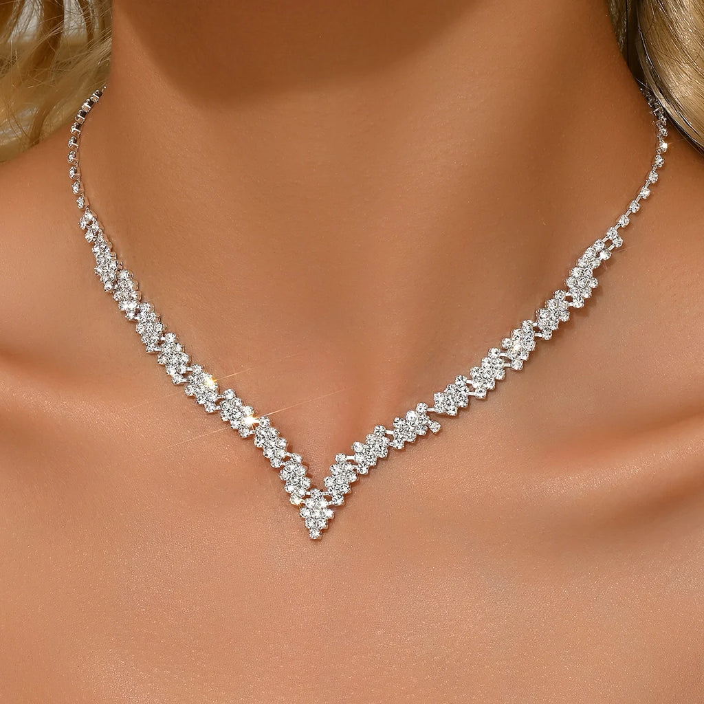 M&T Wear - Light Luxury Women's Necklace, Multi-Color Chain with Rhinestones