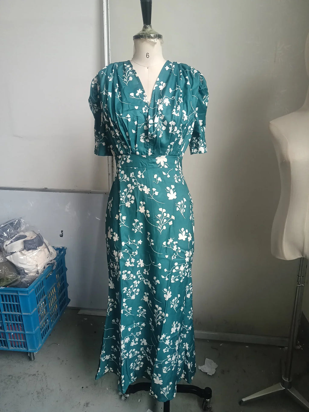 Floral Embroidered Elegant Co-Ord Set