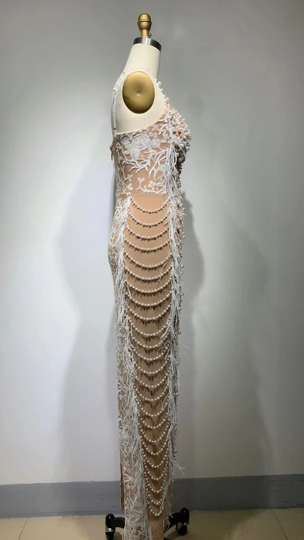 M&T Wear - Top Quality Handmake Luxury Women Sleeveless Sexy Feathers Pearl Beading Bodycon Long Dress Fashion Celebrate Red Carpet Dress - M&T Wear