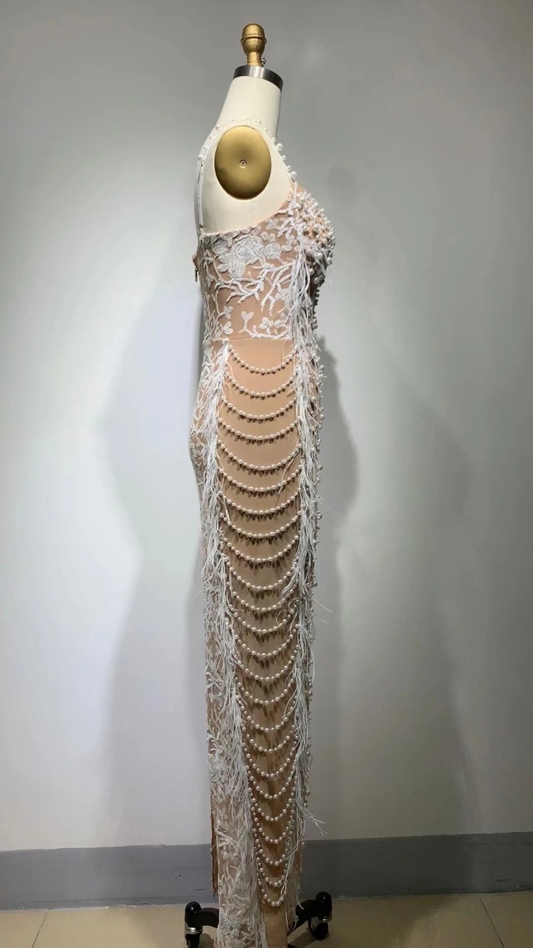 M&T Wear - Top Quality Handmake Luxury Women Sleeveless Sexy Feathers Pearl Beading Bodycon Long Dress Fashion Celebrate Red Carpet Dress - M&T Wear