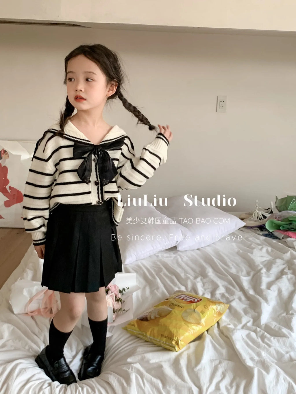 M&T Wear - Girls’ Korean Style JK Pleated Skirt