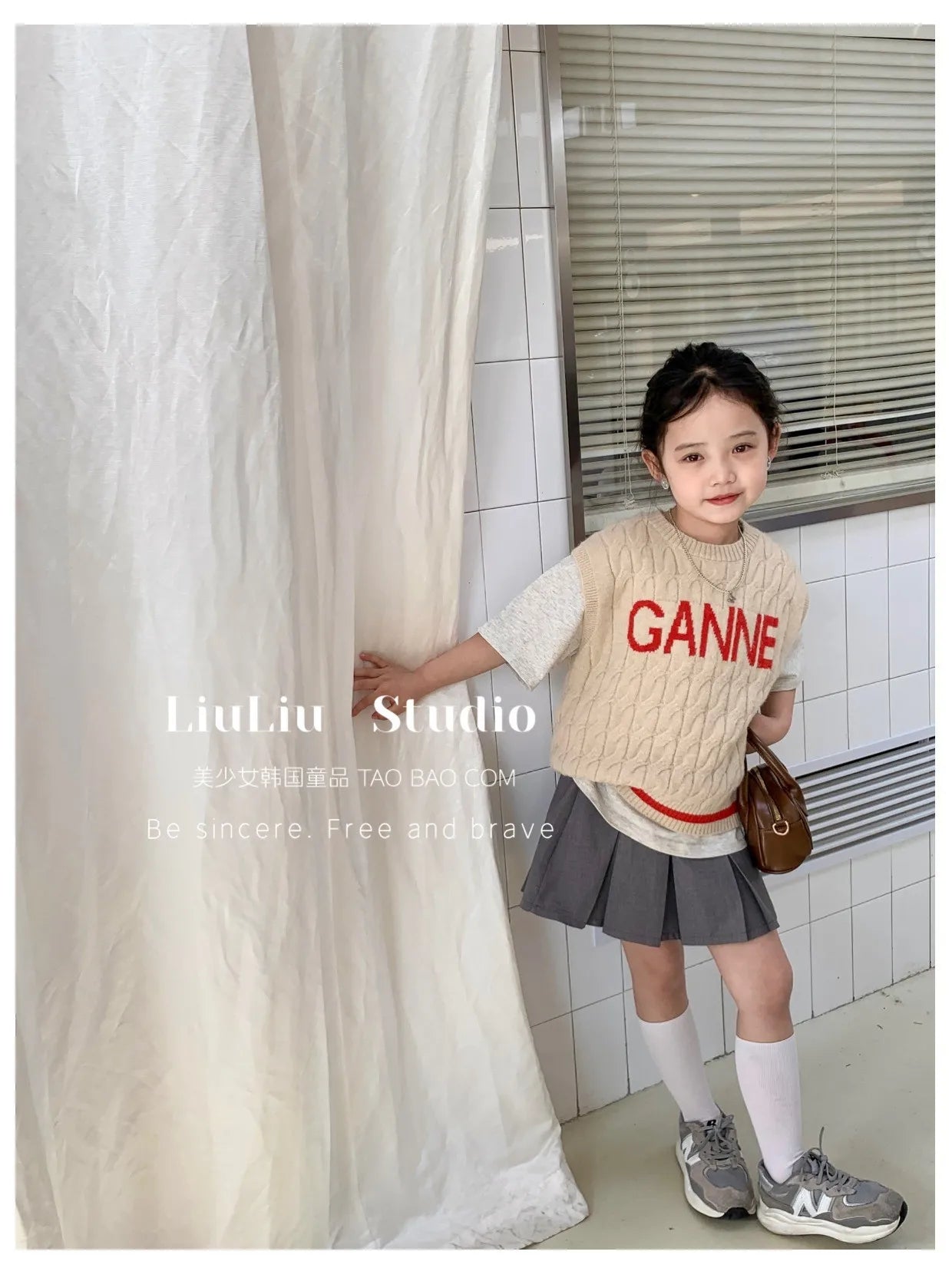 M&T Wear - Girls’ Korean Style JK Pleated Skirt