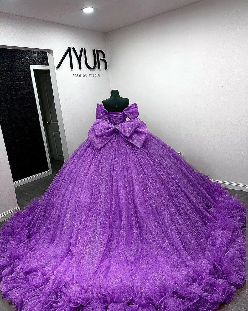 Yifanier Puffy Tulle Quinceanera Ball Gown