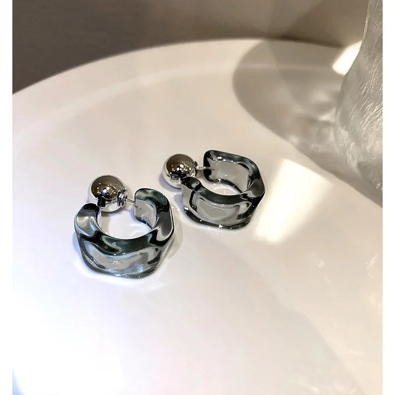M&T Wear - 2025 Women's Trendy Irregular Resin Acrylic Earrings