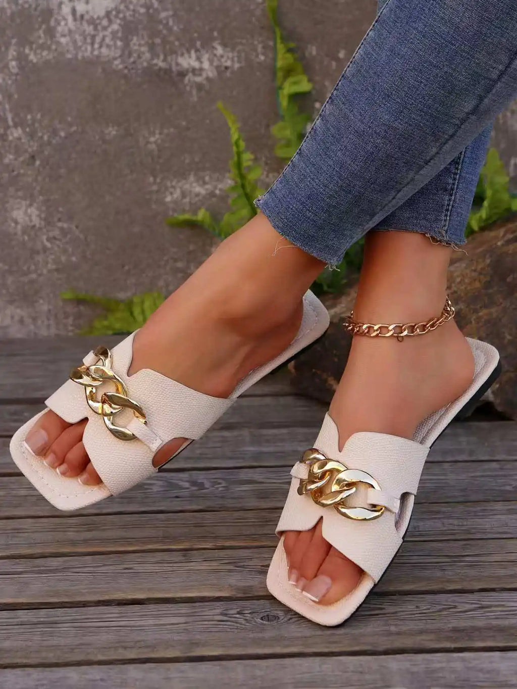 M&T Wear - Women's Chic Metal Chain Square Toe Slides