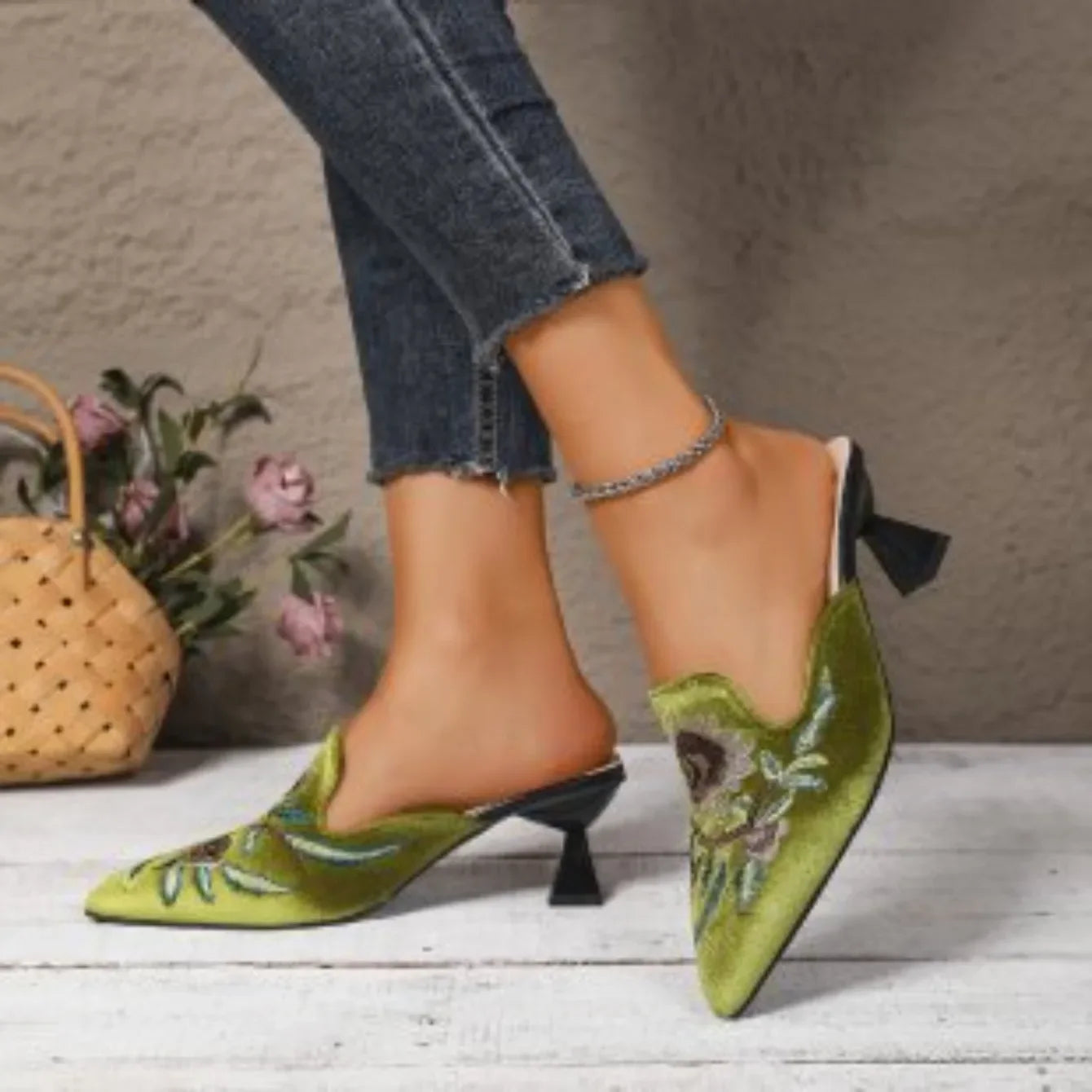 M&T Wear - Elegant Embroidered Square Toe High Heel Slides