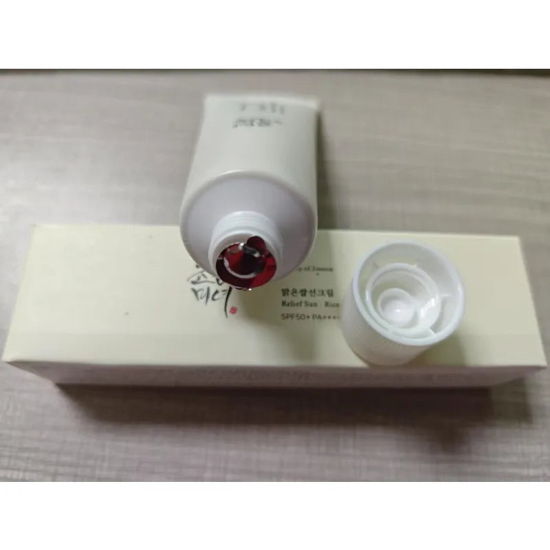 M&T Wear - Korean Beauty Sun Protection Cream 50ml | UV Defense & Moisturizing Skin Care Milk