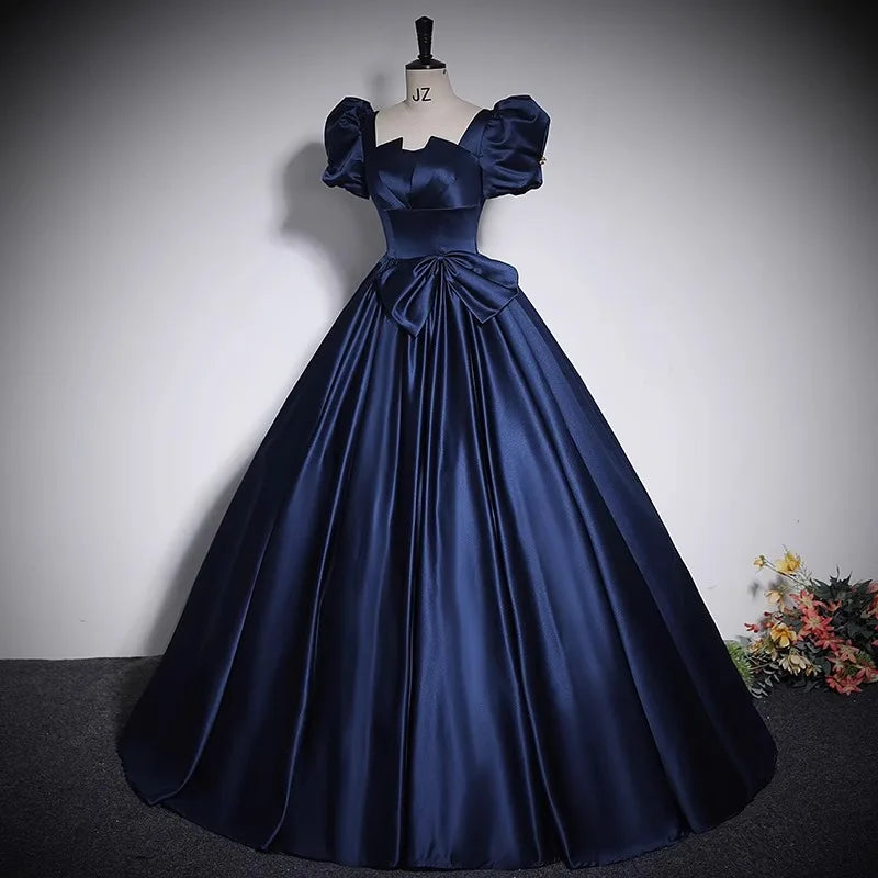 2026 Spring/Summer "Looks Thin" Performance Gown