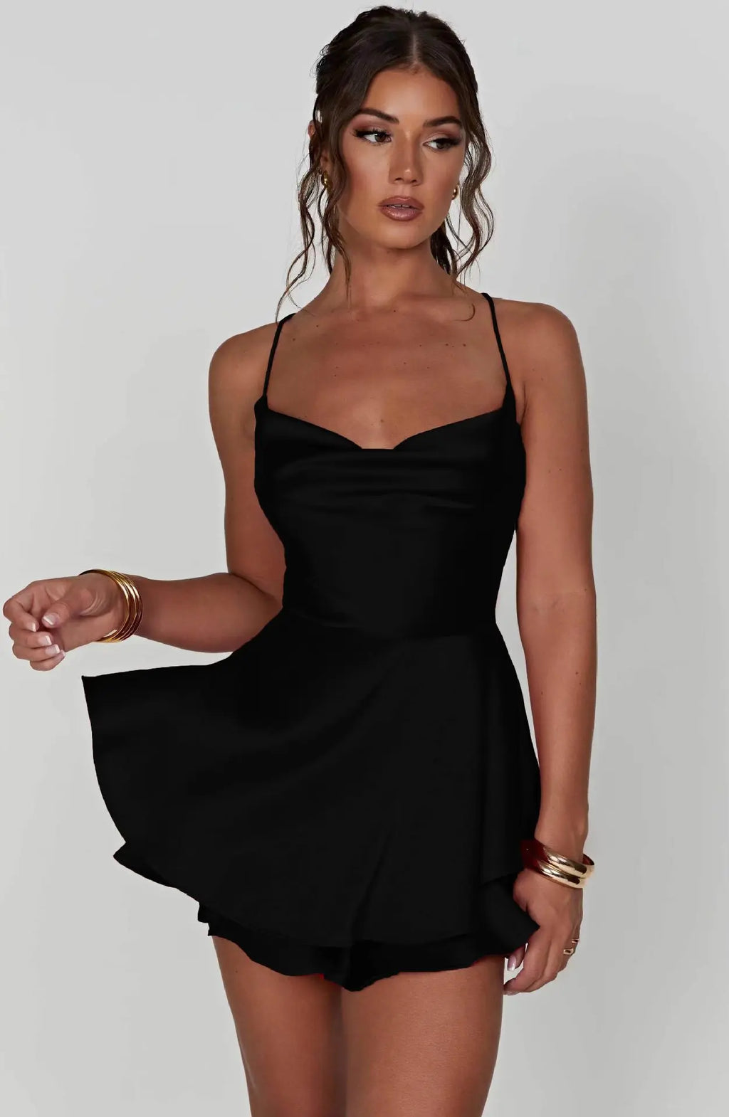 Sexy Solid-Color Backless Suspended Set