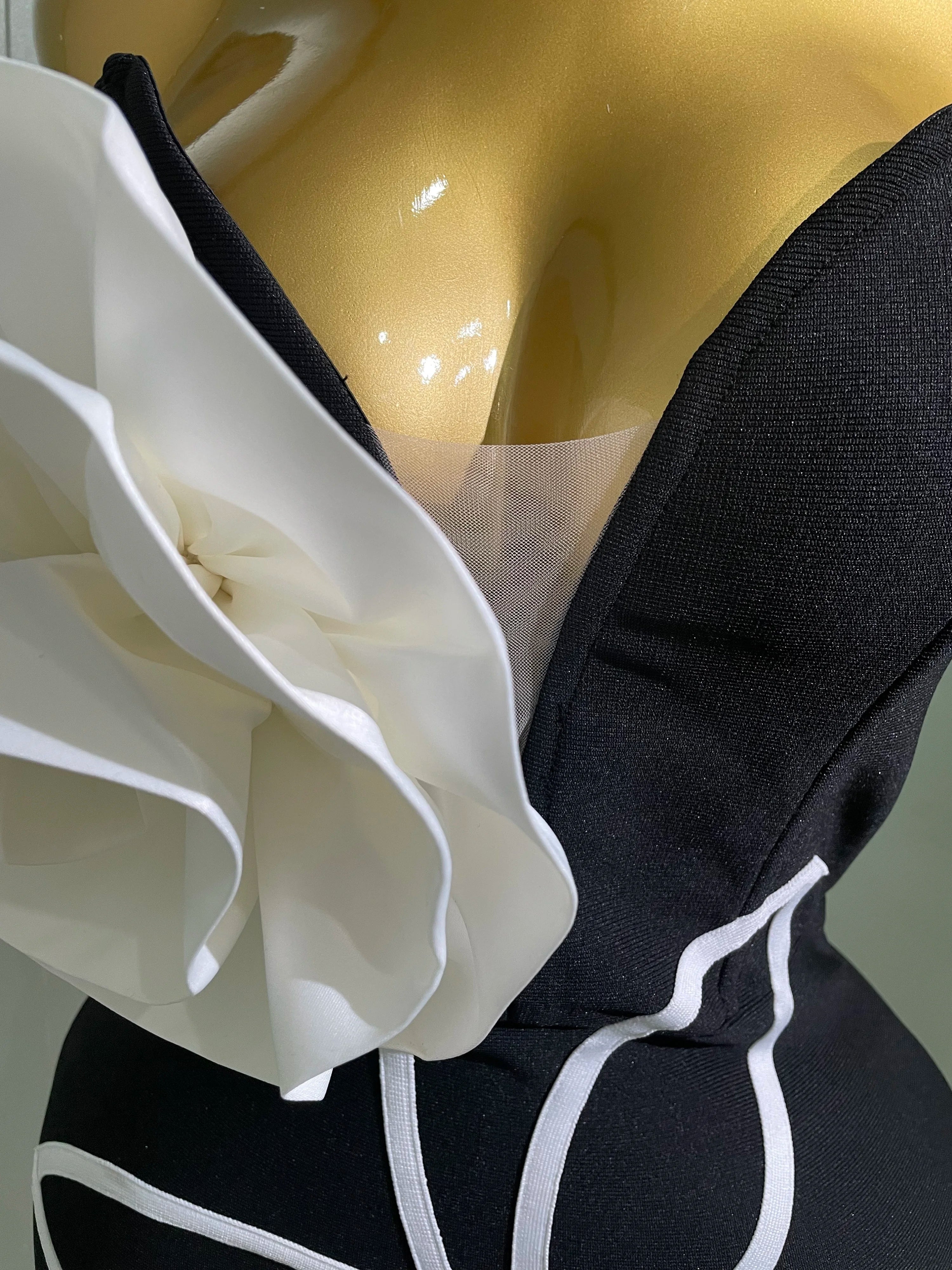 M&T Wear - Women 2025 New Sexy Off Shoulder White Flower Black Mini Bodycon Bandage Dress Luxury Celebrity Evening Club Elegant Party Gowns - M&T Wear