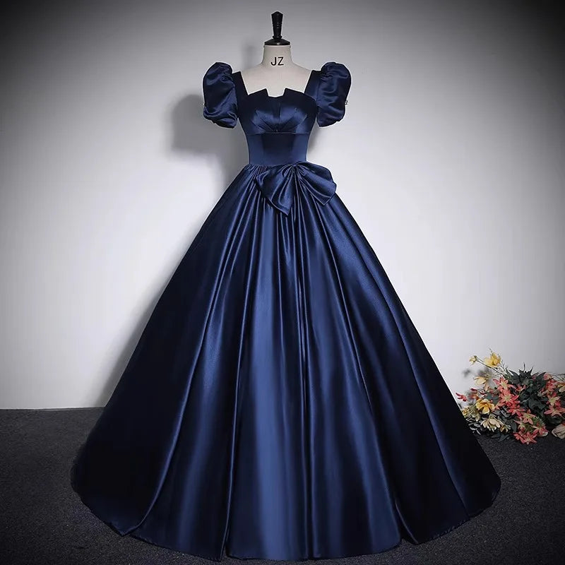 2026 Spring/Summer "Looks Thin" Performance Gown