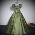 2026 Spring/Summer "Looks Thin" Performance Gown