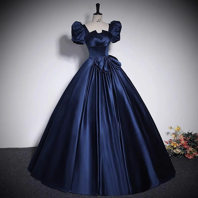 2026 Spring/Summer "Looks Thin" Performance Gown