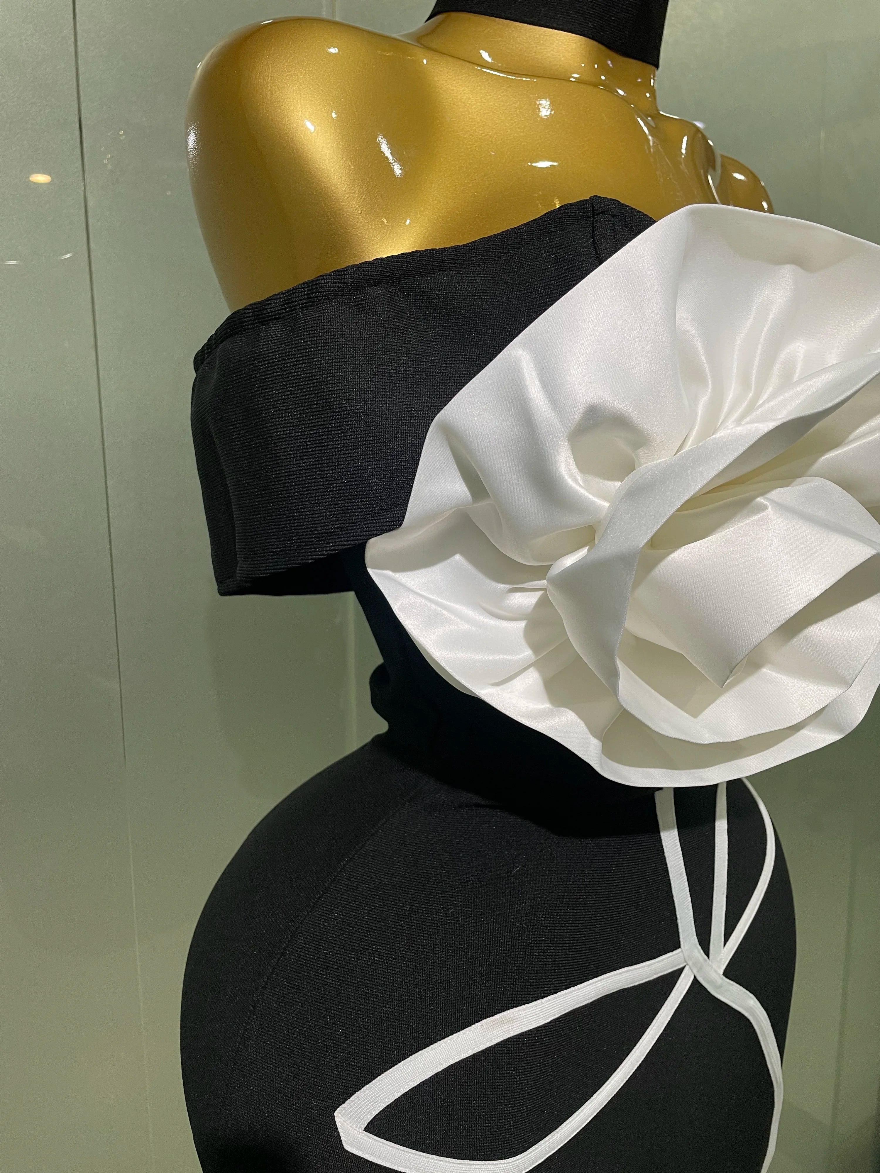 M&T Wear - Women 2025 New Sexy Off Shoulder White Flower Black Mini Bodycon Bandage Dress Luxury Celebrity Evening Club Elegant Party Gowns - M&T Wear