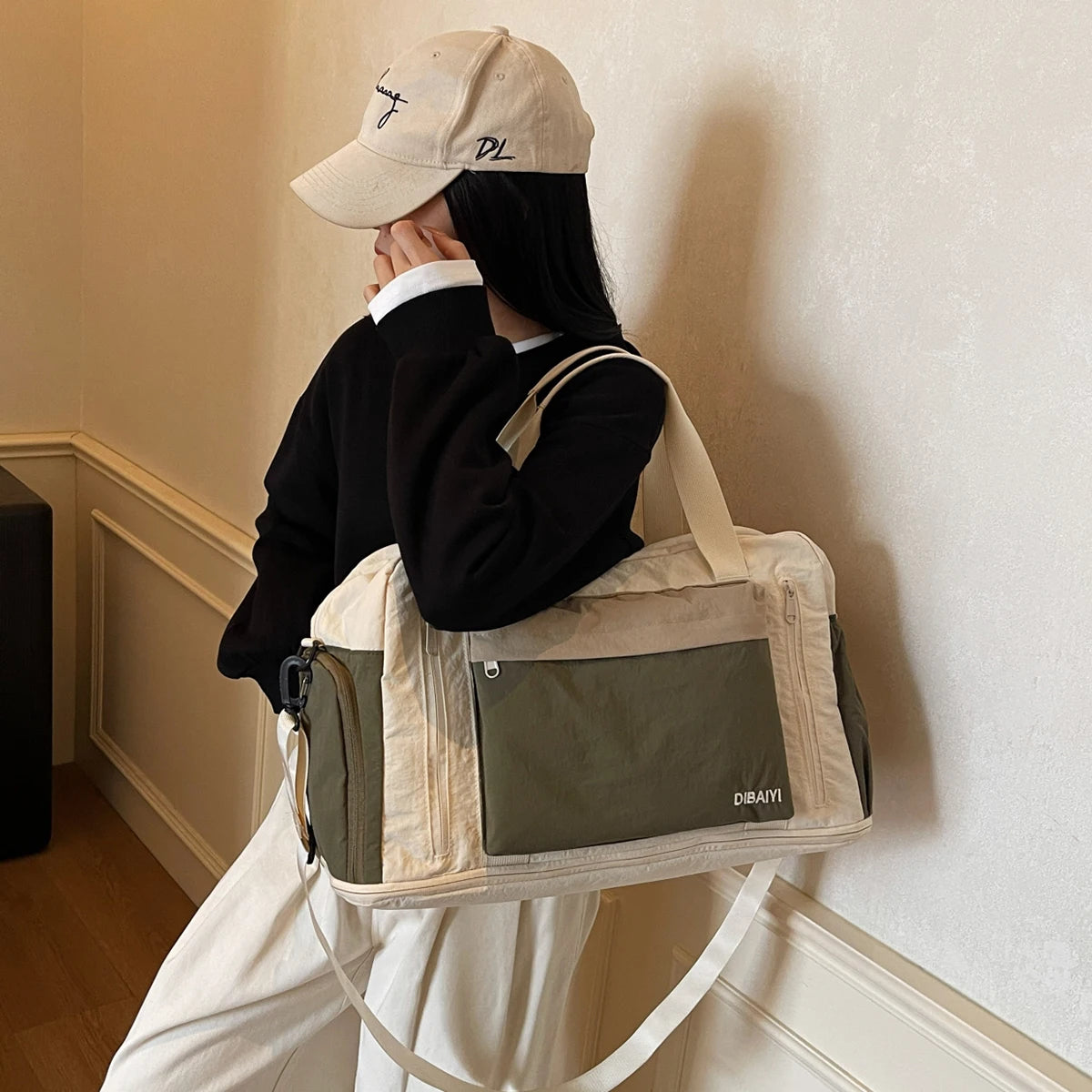 M&T Wear - Multifunctional Large Capacity Travel Duffle with Shoe Compartment