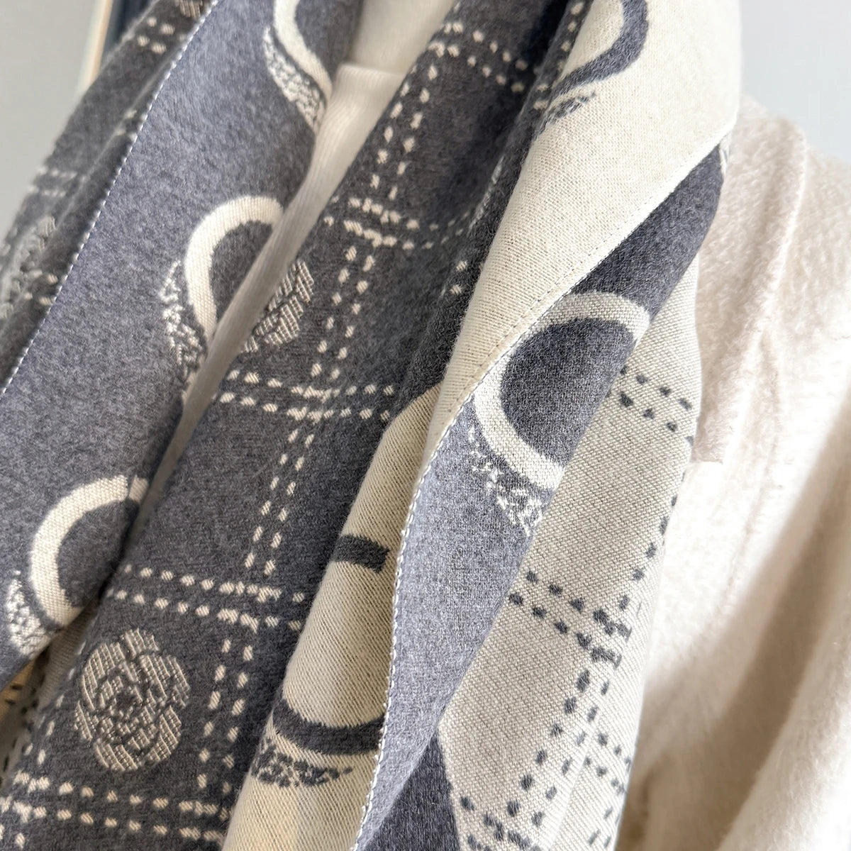 M&T Wear - Luxury Designer Brand Winter Blanket Scarf Shawls for Women Warm Pashmina Cashmere Exquisite Floral Print Large Wrap Long Foular - M&T Wear